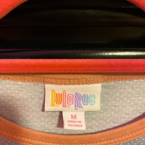 LuLaRoe Randy Tee - Picture 3 of 3